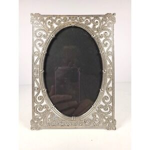 Parisian Home Scrolled Filigree Metal Silvertone 4x6 Picture‎ Frame